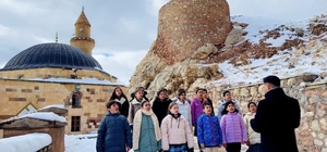 Tarihi İshak Paşa Sarayı ve Ağrı Dağı eteklerinde Ramazan ilahileri yankılandı