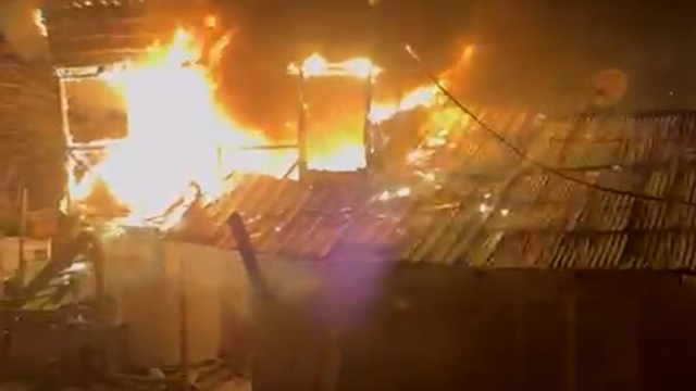 Bolu'da tek katlı ev küle döndü