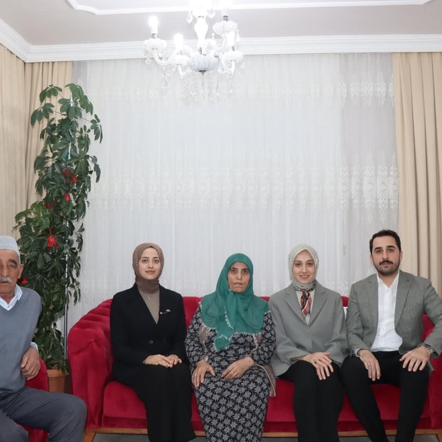 Kaymakam Duman, Tercan'da şehit ailesinin iftar sofrasına konuk oldu