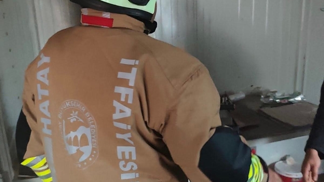 Kumlu'da ev yangını