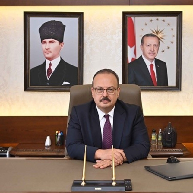 Vali Canbolat: "Kadim değerlerimizi daima yüceltmeye devam edeceğiz"