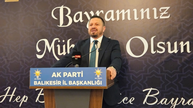 Balıkesir'de AK Parti bayramlaştı
Başkan Aydemir: "20 ilçemizde kimseyi yalnız bırakmadık"
