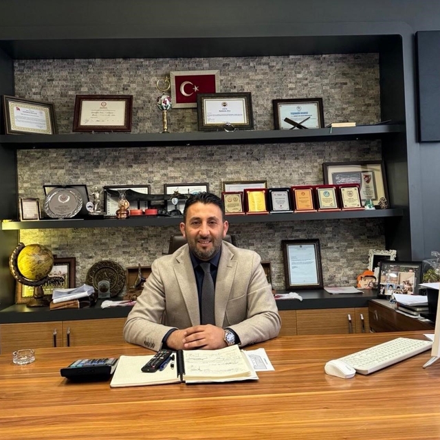 Patnos'ta 100 aileye ramazan desteği