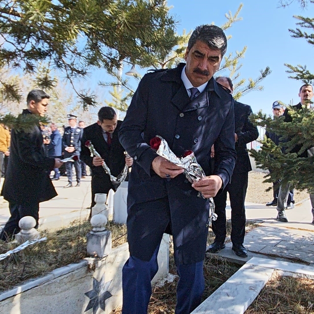 Aşkale'de Çanakkale şehitleri dualarla anıldı