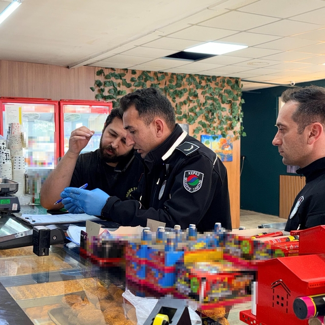 Kepez'de bayram öncesi tatlıcılara sıkı denetim