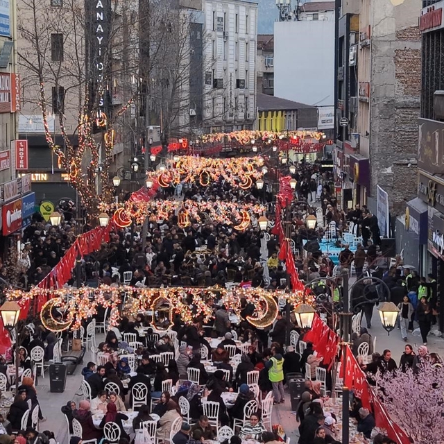 Karabük'te binler aynı sofrada buluştu