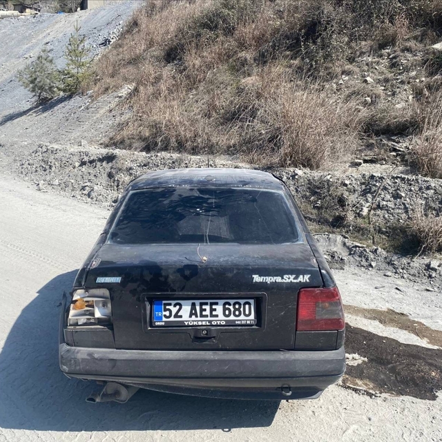 Bilecik'te lastiği patlayan otomobil takla attı: 1 yaralı