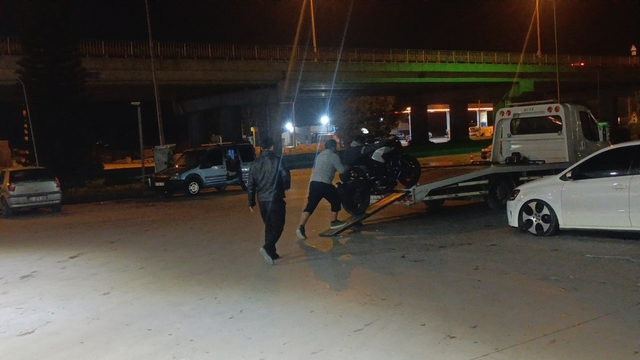 Antalya'da plakasız ve abartı egzozlu motosiklete 62 bin TL ceza kesildi