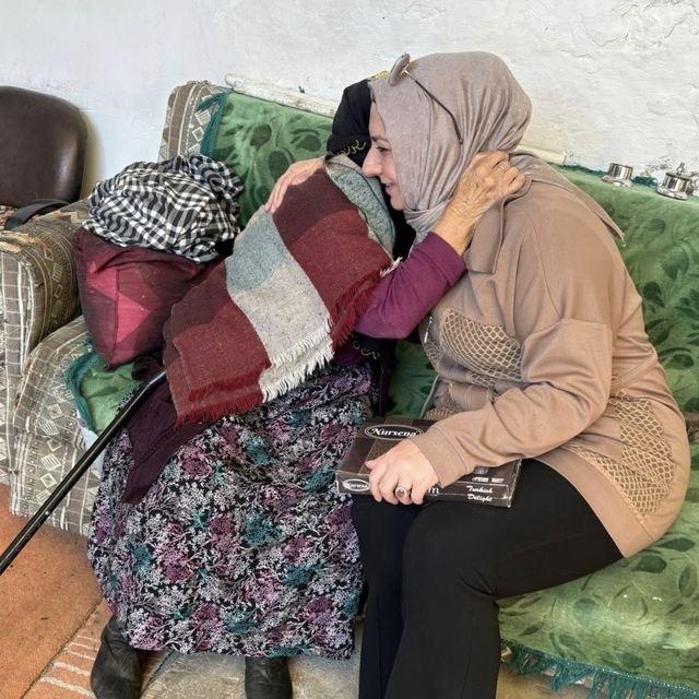 Demirözü'nde şehit ve gazi aileleri ile yaşlılar ziyaret edildi