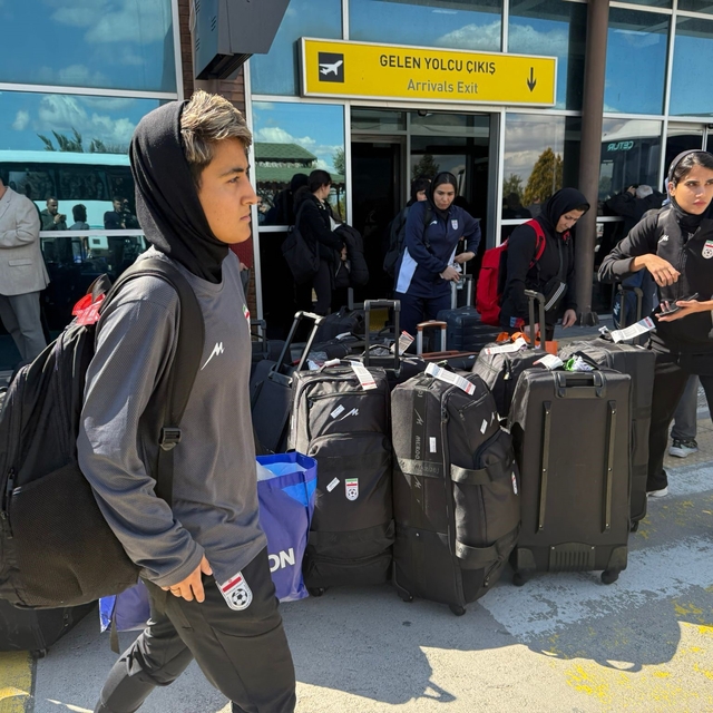 İran kadın milli futbol takımı Iğdır'da
