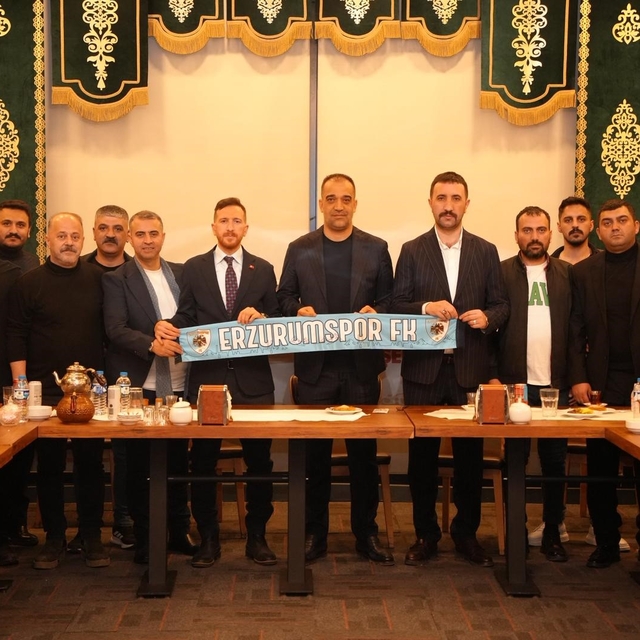 MHP'den Erzurumspor yönetimi ve taraftar gruplarına iftar programı