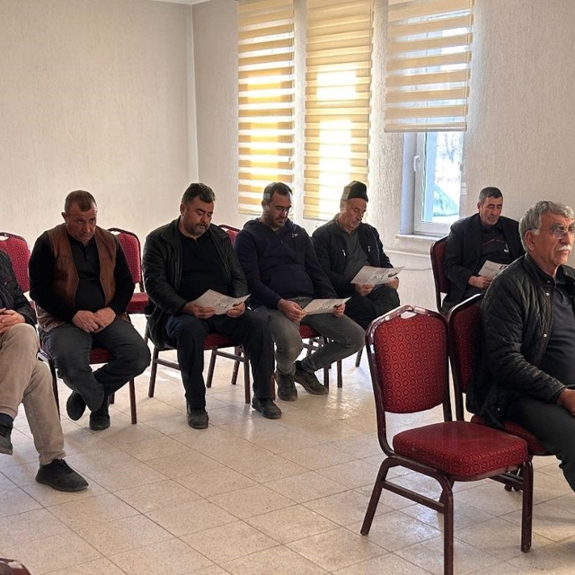 Çiftçilere yönelik doğru sulama ve gübreleme eğitimi