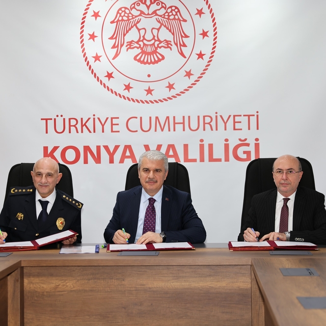 Selçuklu'da park güvenliğini artırmaya yönelik önemli bir adım atıldı
Kent...