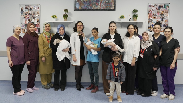 MEAH'ta 750 gram altı 3 prematüre bebek taburcu edildi