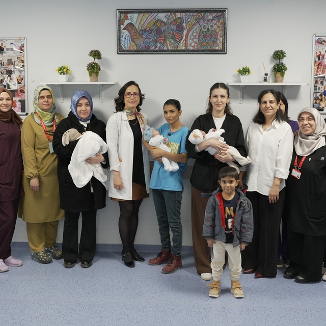 MEAH'ta 750 gram altı 3 prematüre bebek taburcu edildi