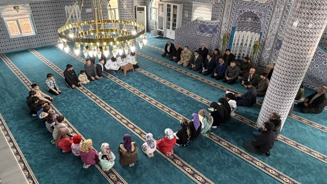 Güçlükonak Kaymakamı Memiş, miniklerin Kur'an sevincine ortak oldu