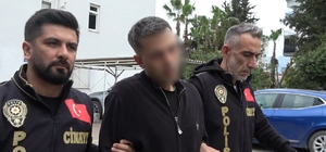 Antalya'da esnaf kavgasındaki cinayet zanlısı: "Böyle olsun istemezdim" Komşu esnafların kavgasında kurşun yağdırıp 22 yaşındaki gencin ölümü ve 2 kişinin yaralanmasındaki cinayet zanlısı adliyeye sevk edildi