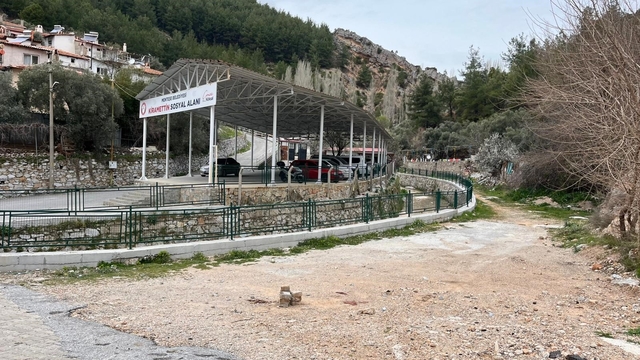 Muğla'da Ramazan topu patlamasında 19 yaşındaki genç ağır yaralandı