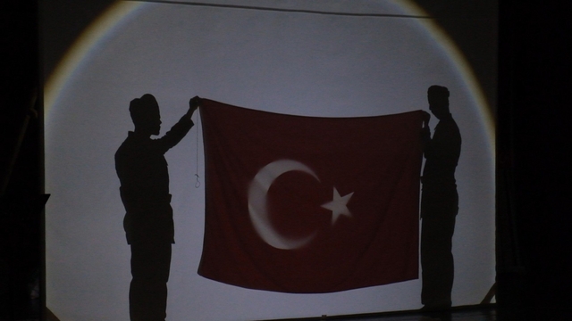 Karaman'da Çanakkale Zaferi'nin 111. yılına özel gölge tiyatrosu