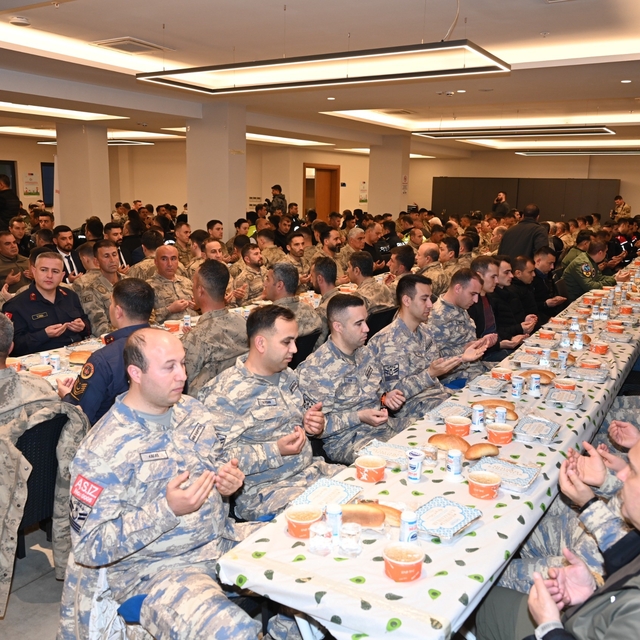 Çanakkale Zaferi Gününde güvenlik güçleri iftarda buluştu