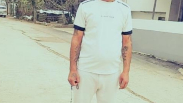 Komşusu tarafından sokakta bıçaklanarak öldürüldü