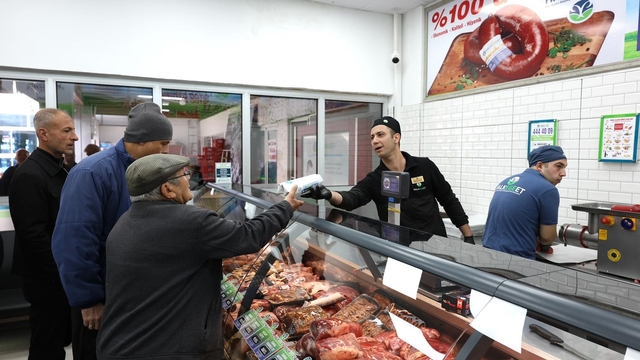 Başkan Çerçioğlu'ndan Ramazan Bayramı öncesi Halk Ege Et şubelerinde indirim