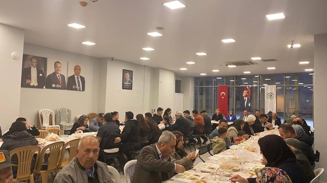 Sarıgöl'de şehit ve gazi ailelerine anlamlı iftar