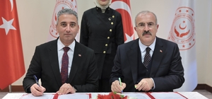 Aile ve Sosyal Hizmetler Bakanlığı, Çanakkale'deki çocuk evleri sitesi için protokol imzaladı