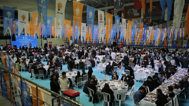 AK Parti Genel Başkan Yardımcısı Kaya, Muğla'da iftar programında konuştu: