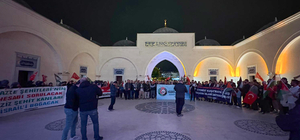 İsrail'in Mescid-i Aksa'yı ibadete kapatması Antalya'da protesto edildi