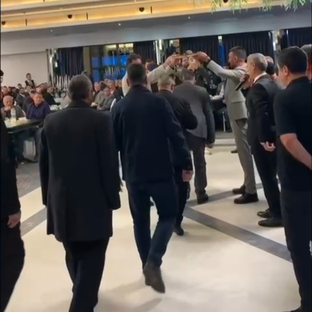 Bursa'da silahlı kavganın tarafları 'barış yemeği' ile husumete son verdi