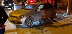 Bursa'da 3 aracın karıştığı zincirleme kaza: 5 yaralı