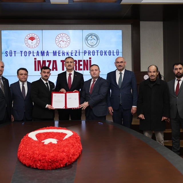 Vali Bozkurt: "Süt Toplama Merkezi Projemizle üreticimizin yanındayız"