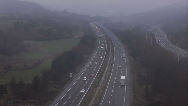 Bayram tatili kısa olunca yollarda yoğunluk oluşmadı