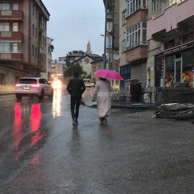 Bayburt'ta akşam saatlerinde yağış bekleniyor