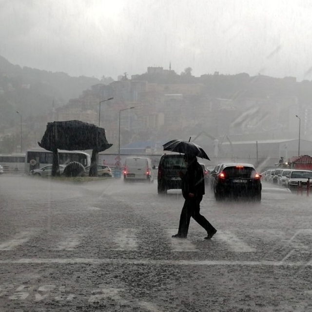 Meteorolojiden Erzincan için karla karışık yağmur ve kar uyarısı