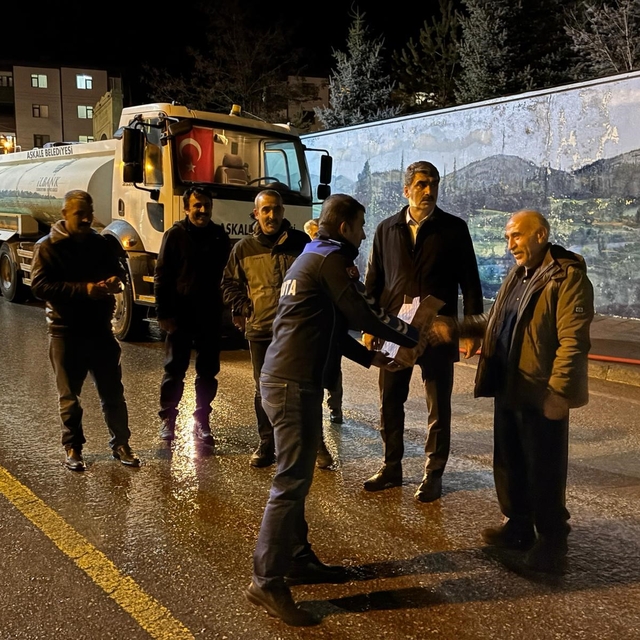 Aşkale bayrama hazırlanıyor: İlçede kapsamlı temizlik seferberliği