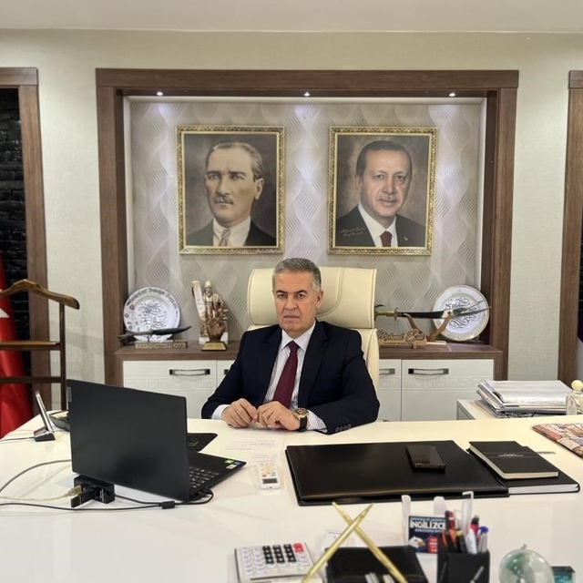 Başkan Erol: "Bayramlar, gönüllerin birleştiği, kırgınlıkların unutulduğu e...