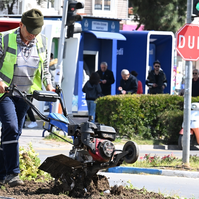 Aydın Büyükşehir'den Didim'de çalışmalarını sürdürüyor