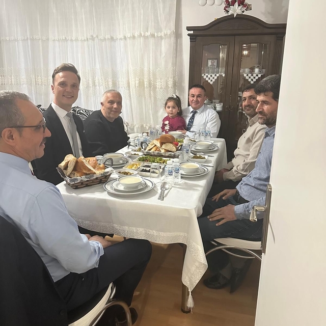 Bilecik protokolü şehit ve gazi aileleriyle iftarda buluştu