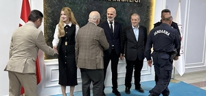 Ladik’te bayramlaşma programı düzenlendi