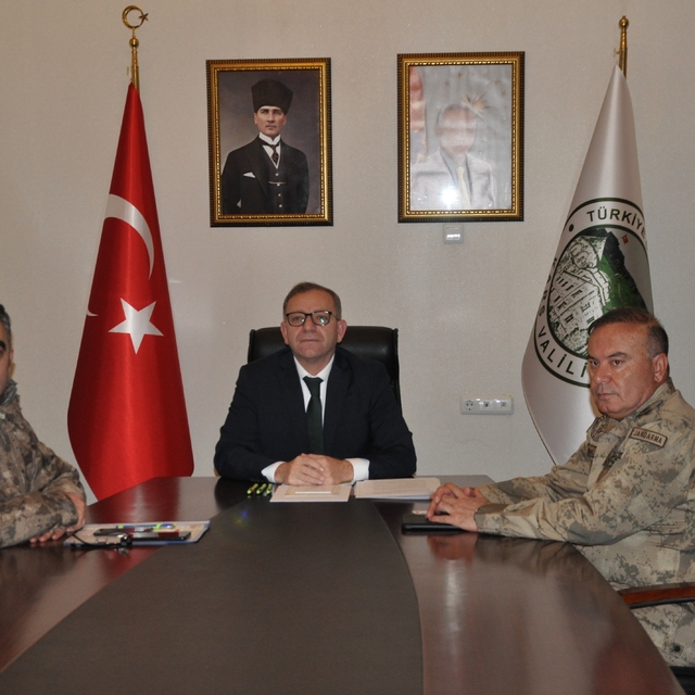 Kars Valisi Ziya Polat, "Ramazan Bayramı'nda 2 bin 284 personel sahada olac...