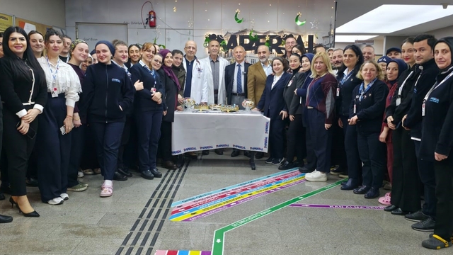 Özel İmperial Hastanesi'nde bayramlaşma