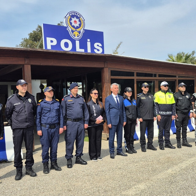 Bodrum'da bayram denetimleri sıkı: 1 günde 25 bin araç girdi