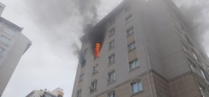 Bursa'da 8 katlı binada yangın; 1 daire kullanılamaz hale geldi