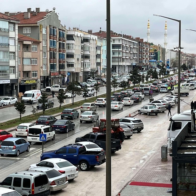 Kulu'da bayram trafiği yoğunluğu