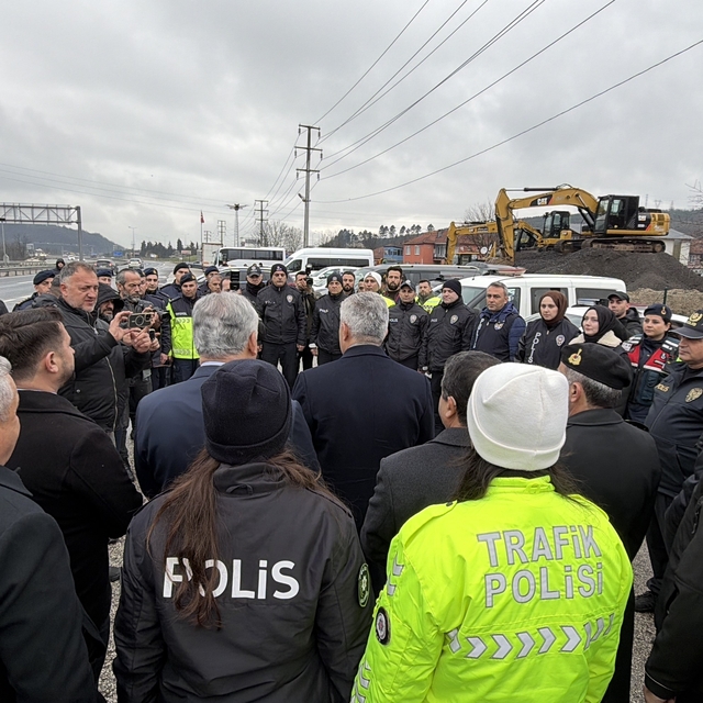 Düzce Valisinden sürücülere: "Vatandaşına tuzak kuran bir bakış açımız yok"...