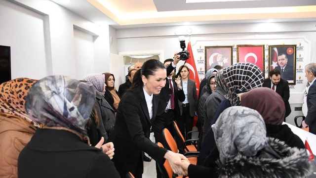 AK Parti Ladik İlçe Başkanlığında bayramlaşma programı düzenlendi