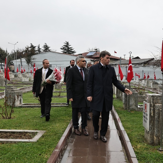Amasya'da Ramazan Bayramı arifesinde şehitlikler ziyaret edildi