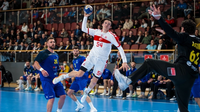 A Milli Erkek Hentbol Takımı, Romanya'ya 37-32 mağlup oldu
